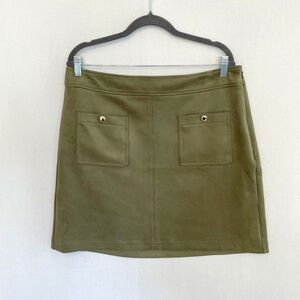 LOFT Women's Size 14 Sueded Sage Green Mini Skirt Stretch